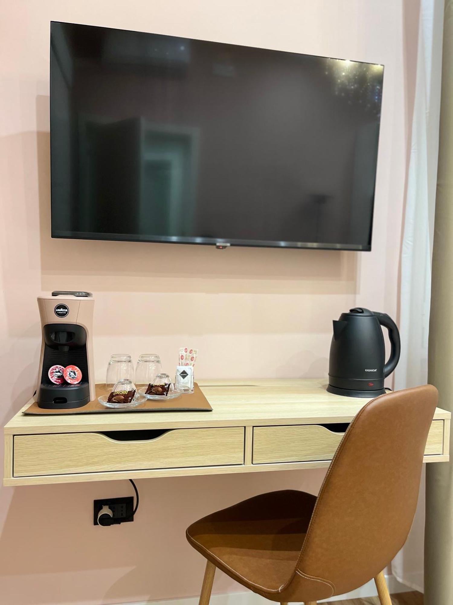 Regina Elena Rooms 페스카라 외부 사진
