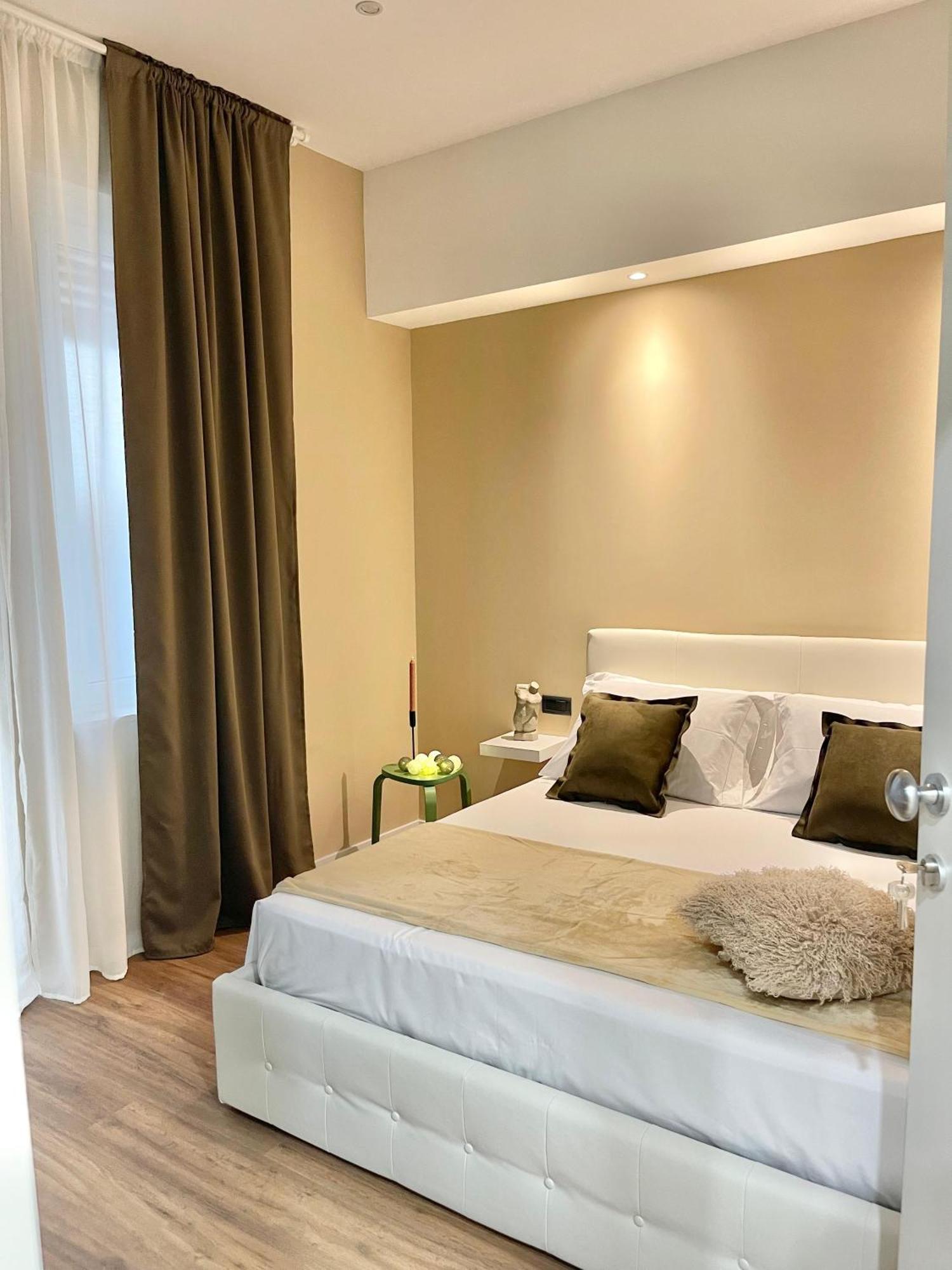 Regina Elena Rooms 페스카라 외부 사진