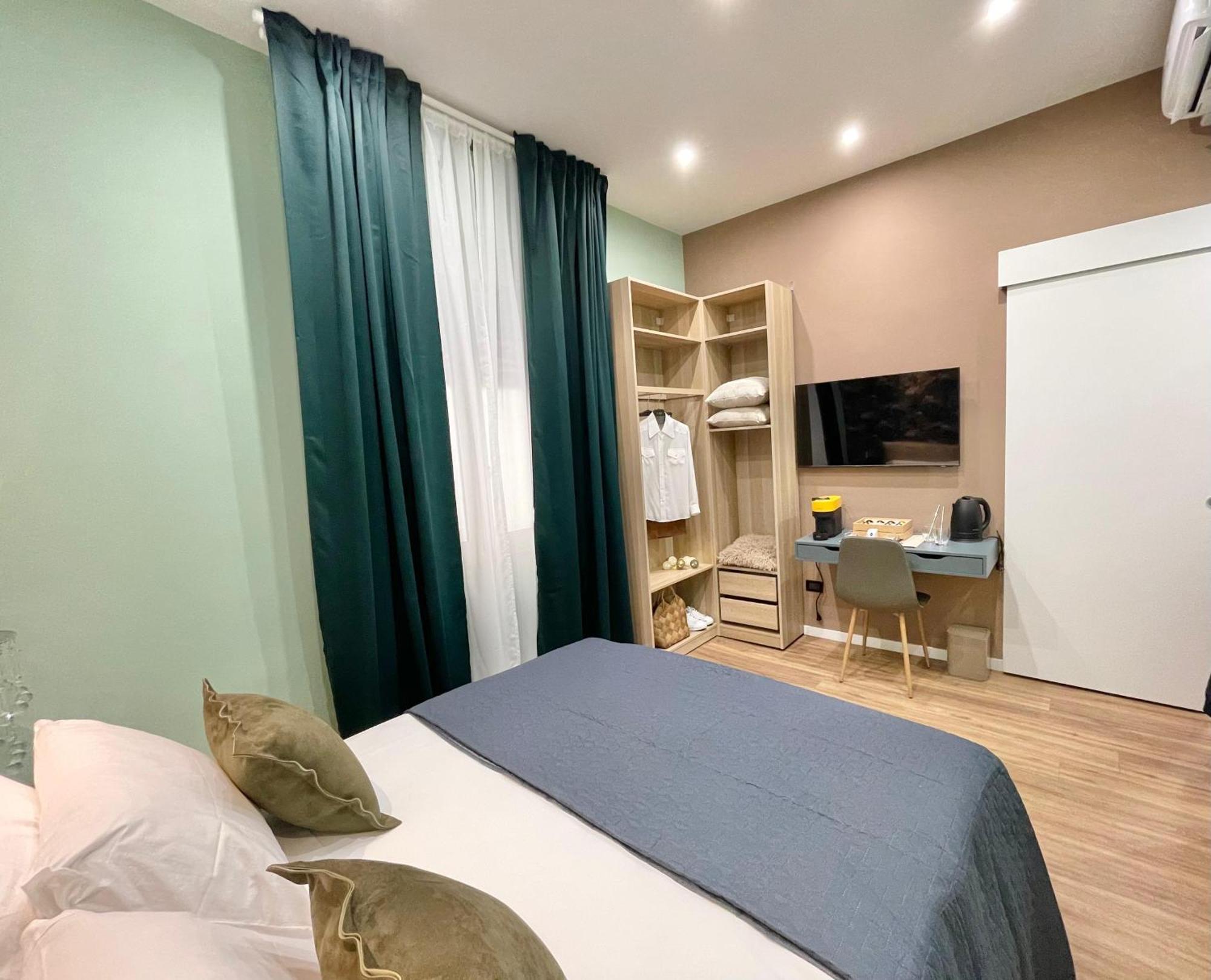 Regina Elena Rooms 페스카라 외부 사진