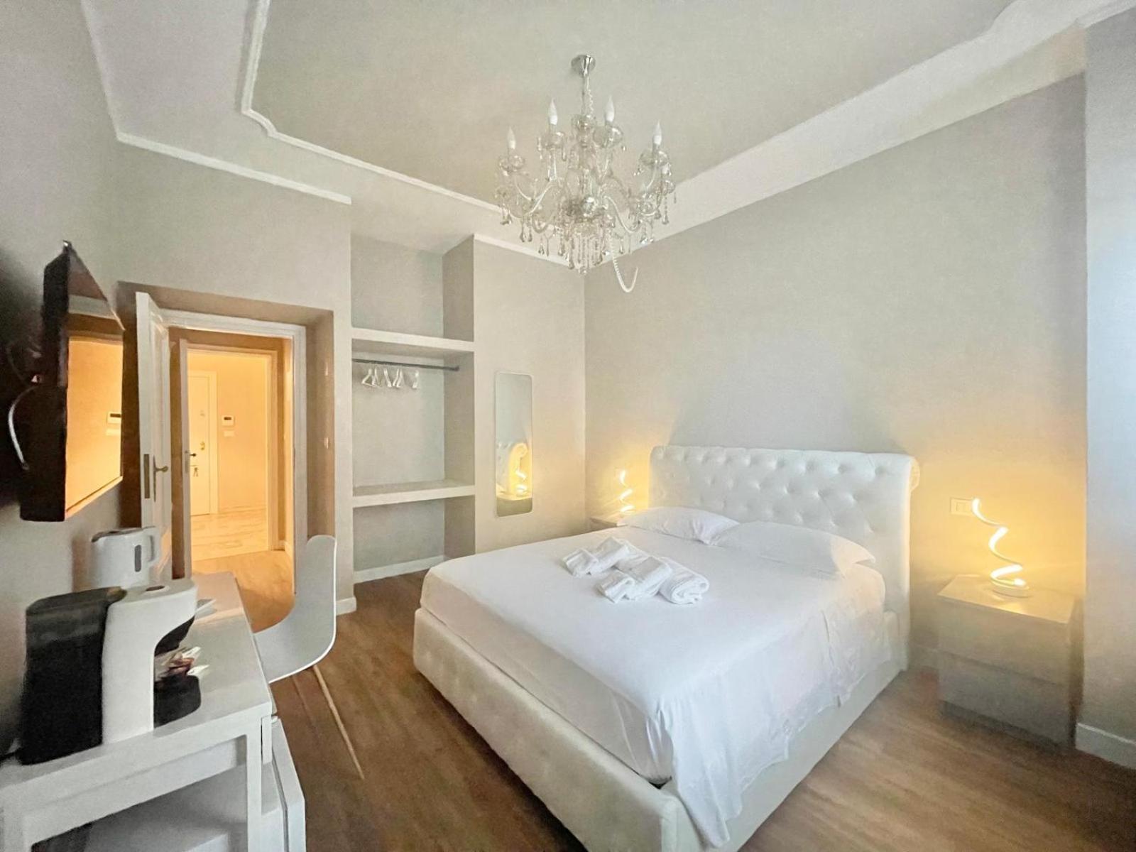 Regina Elena Rooms 페스카라 외부 사진