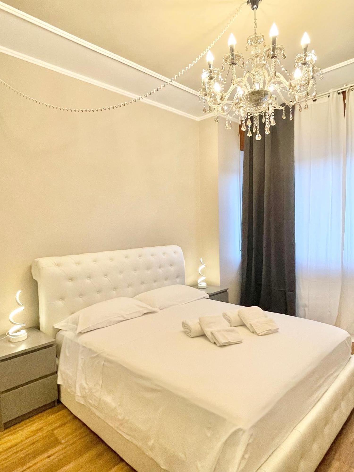 Regina Elena Rooms 페스카라 외부 사진
